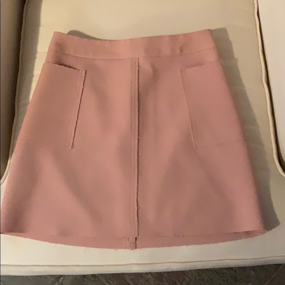 Topshop Dresses & Skirts - Topshop Blush Mini Skirt